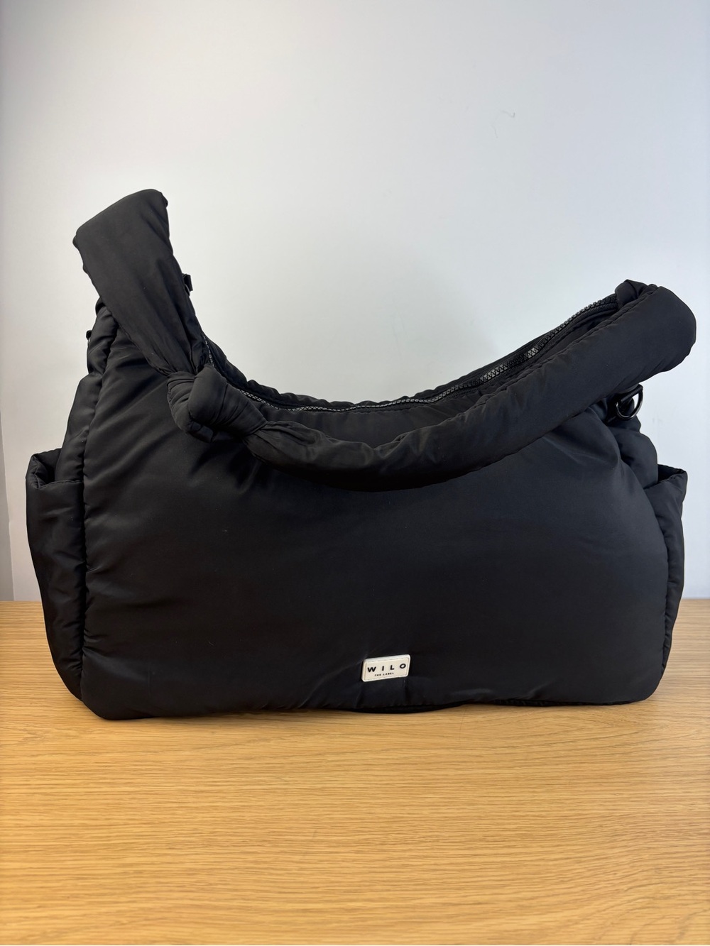 Wilo The Label Black‎ Core Weekender Puffer Bag LIKE NEW!